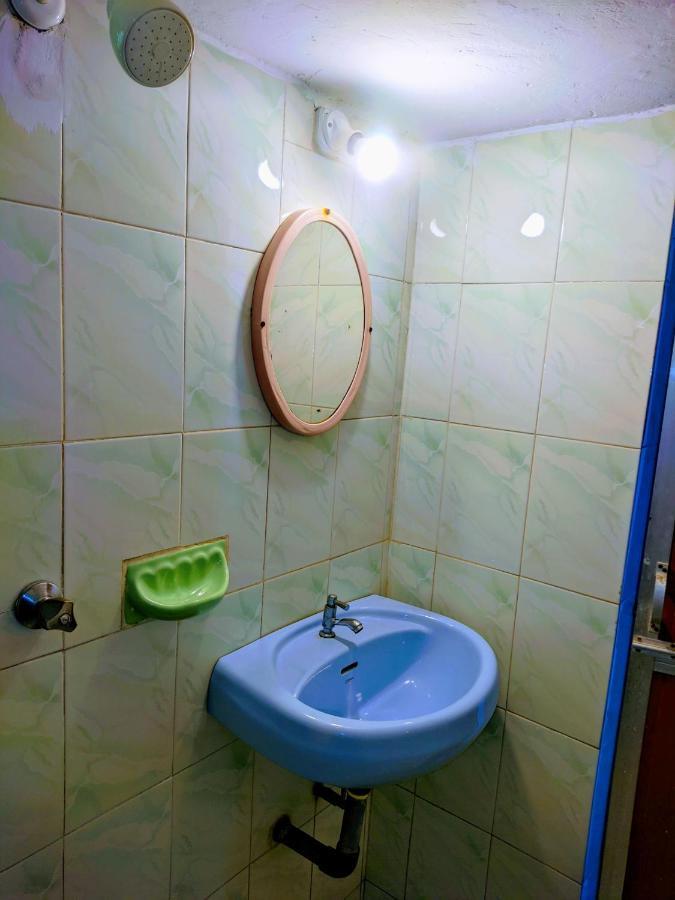 Sunny Cliff Hotel Арамбол Екстериор снимка